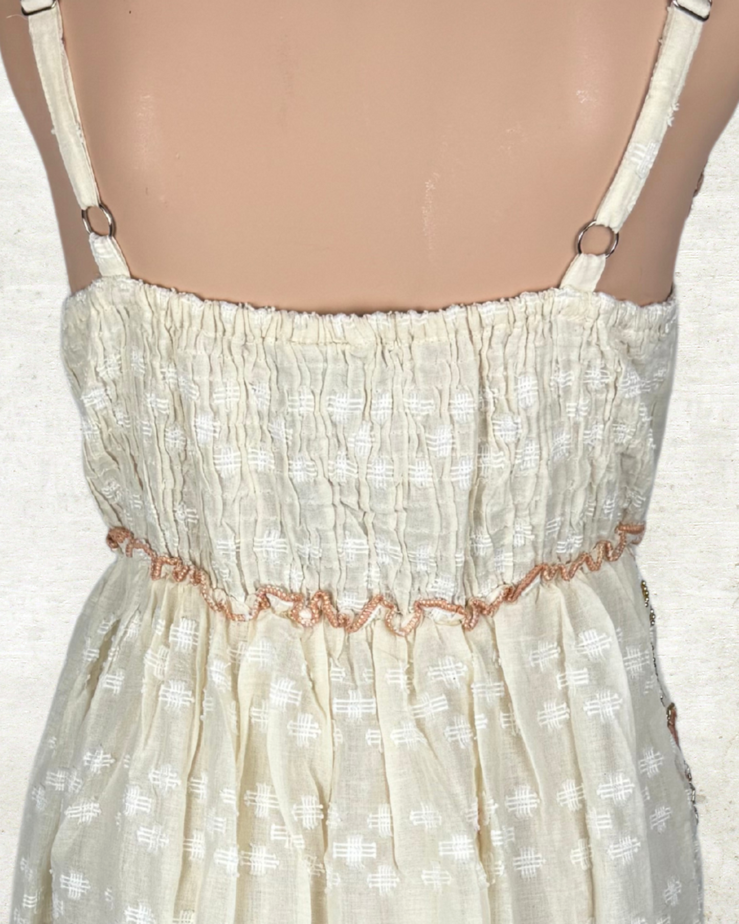 Boho-Maxi-Kleid mit Perlen und Spiegel| Weiß-Grün/Babyblau/Brown | Baumwolle | Ideal für Sommer, Strand & Festival