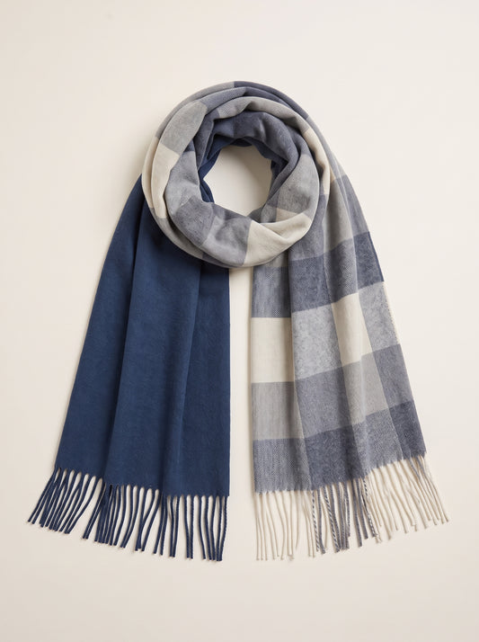 Oversize Karo Schal – Fransen