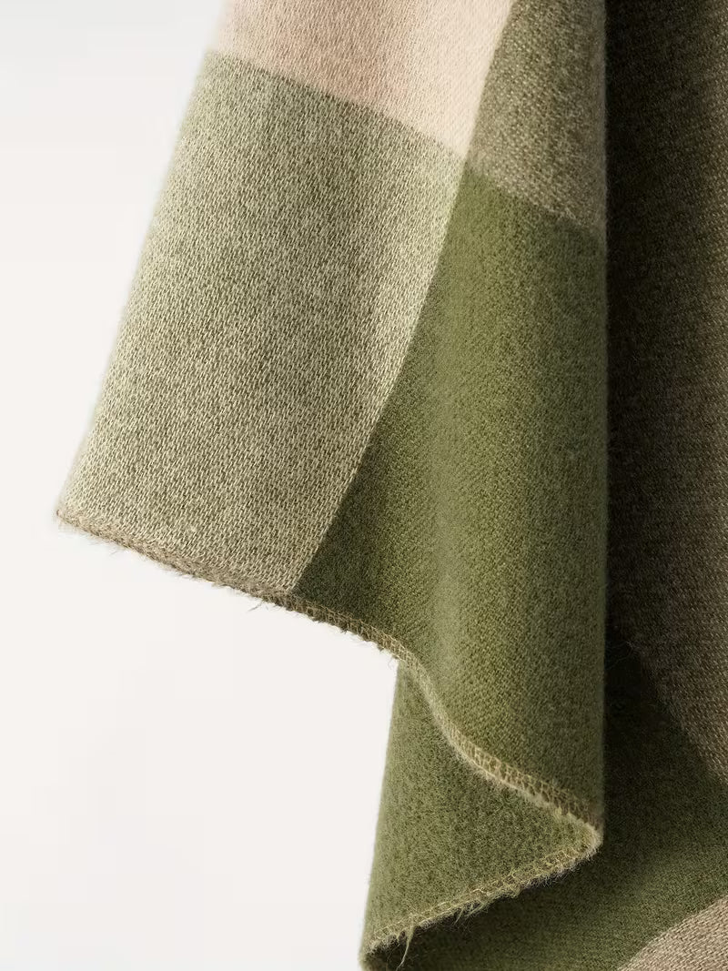 Oversize Karo Schal – Fransen