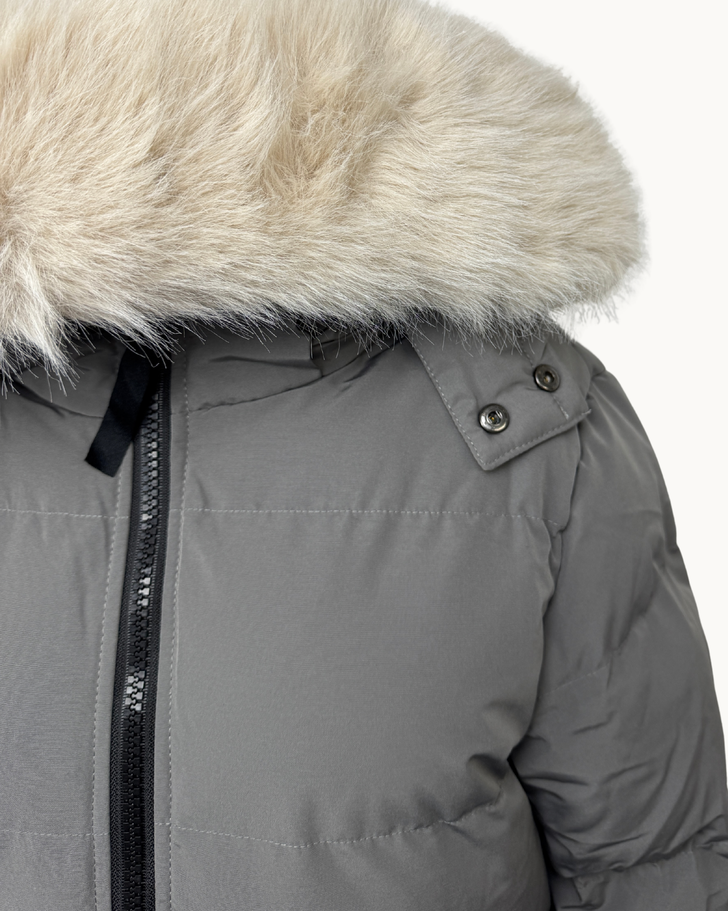 Langer Steppmantel "Arctic" - Kapuze