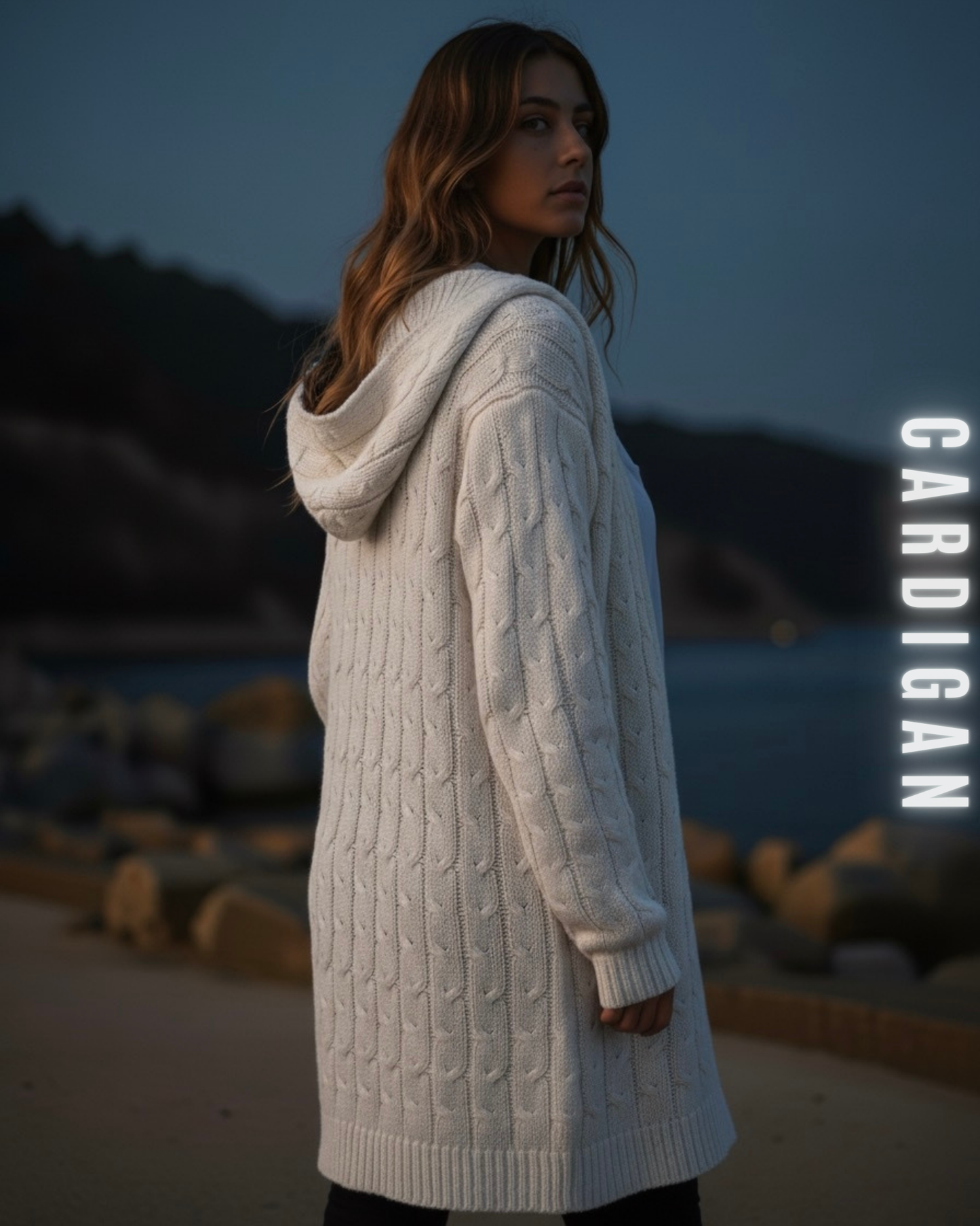 Langer Zopfstrick Cardigan mit Kapuze
