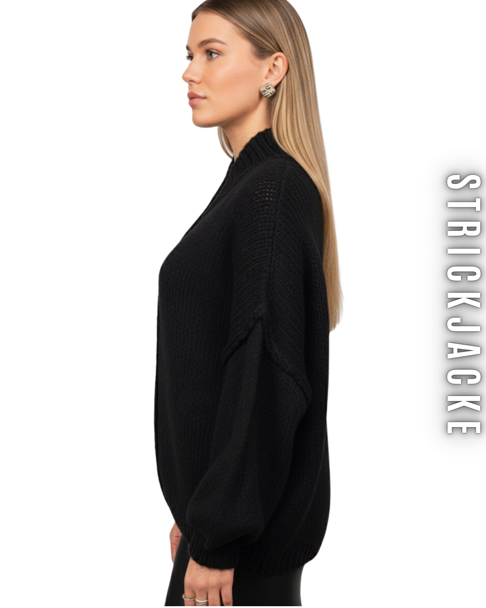 Seitenansicht einer Frau in einem schwarzen, hochgeschlossenen Strickcardigan mit Oversize-Ärmeln.