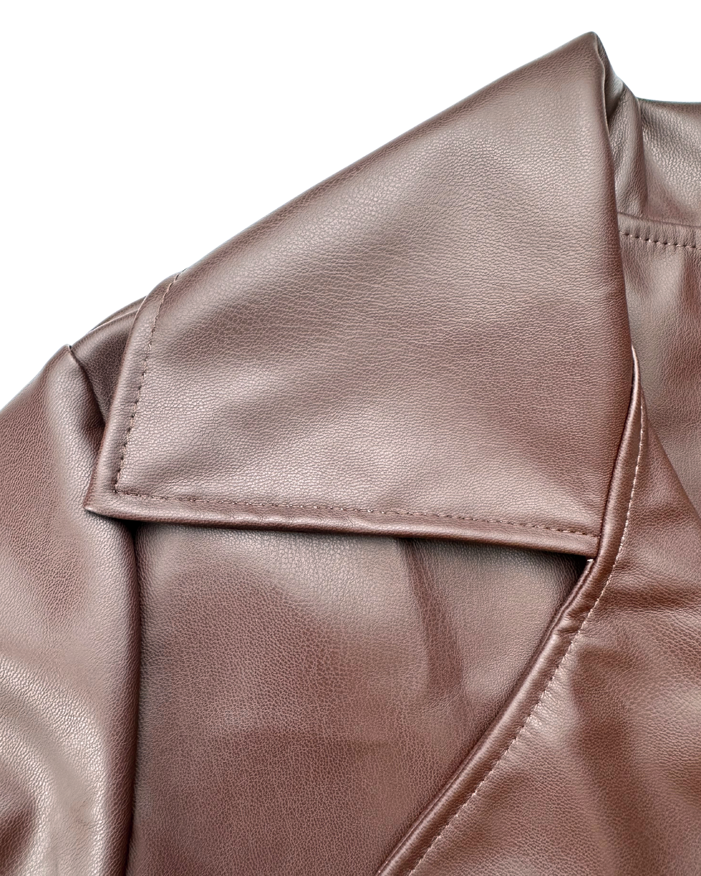 Eleganter Mantel – Leder-Optik und Bindegürtel