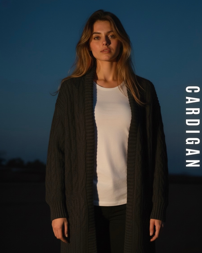 Langer Zopfstrick Cardigan mit Kapuze