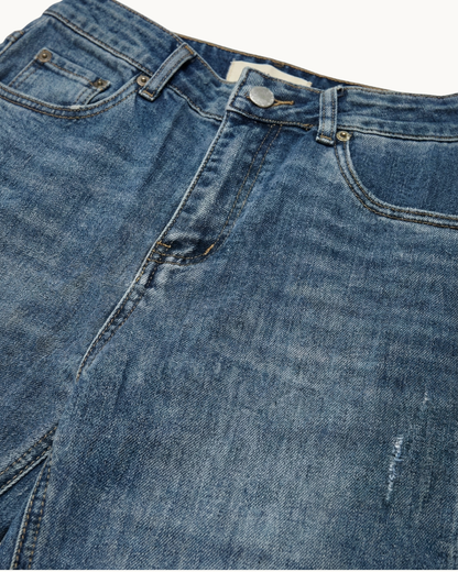 High-Waist Denim "Straight"