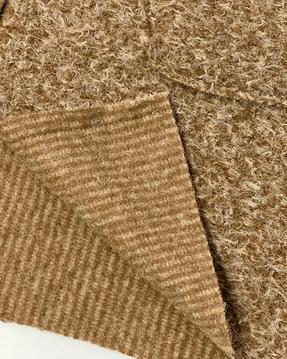 Eleganter Kastenjacke