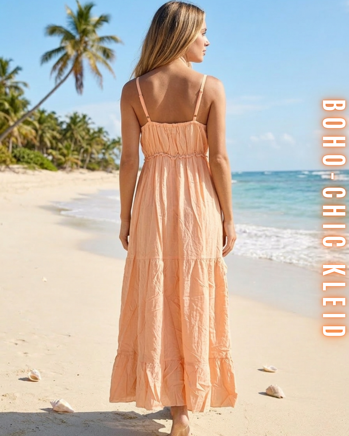 Pfirsichfarbenes Boho-Chic Maxikleid Rückenansicht mit Spaghettiträgern und fließendem Rockteil.