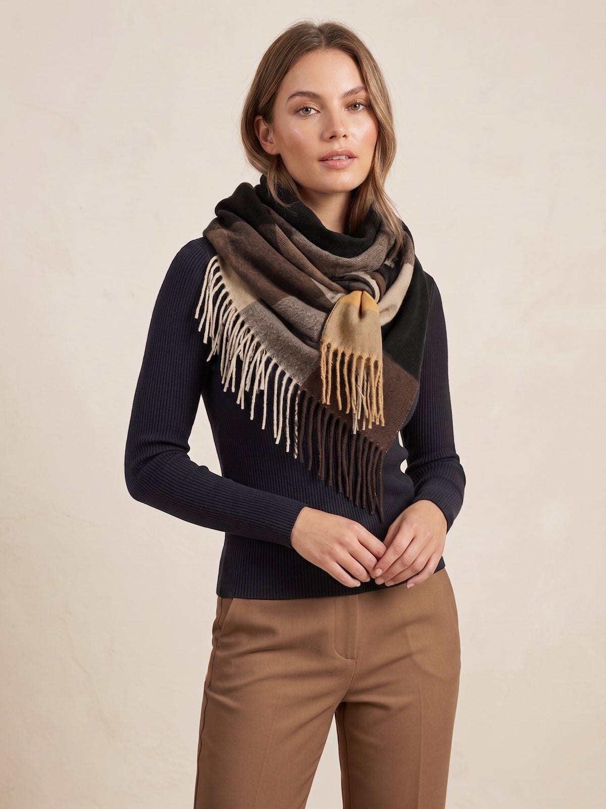 Oversize Karo Schal – Fransen