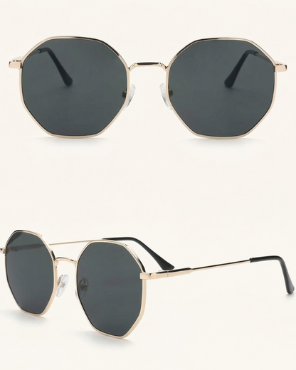 Frontal- und Seitenansicht der achteckigen Gold-Sonnenbrille auf weißem Grund.